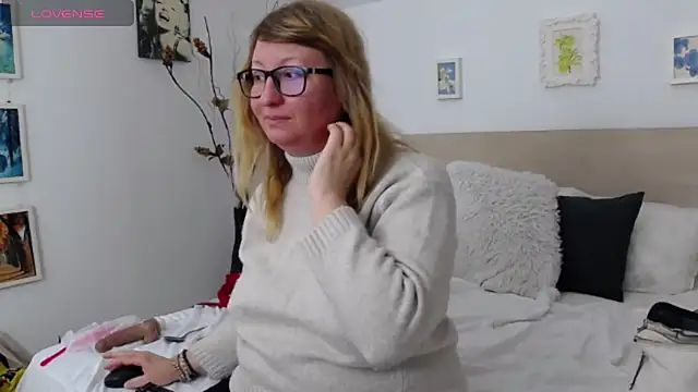 OlgaPavlova online show from 01/13/26, 10:52