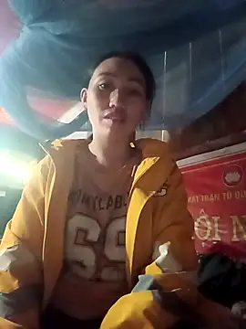 Lorena-a online show from 12/04/25, 01:59