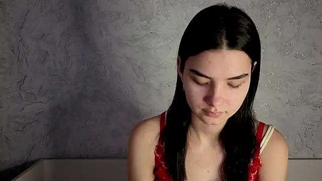 Laura Sunday online show from 02/27/26, 08:14