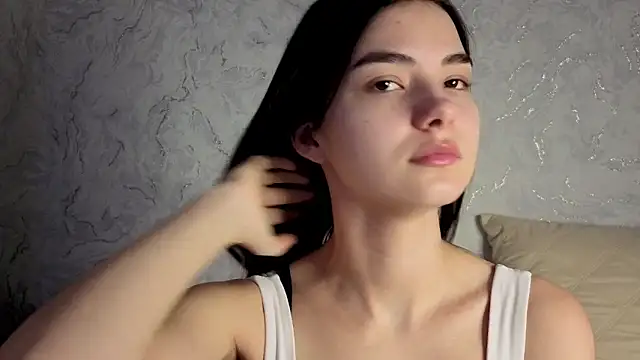 Laura Sunday online show from 03/06/26, 08:31