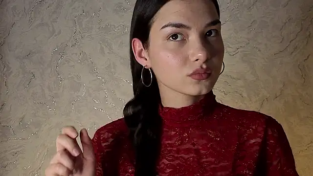 Laura Sunday online show from 12/15/25, 11:27