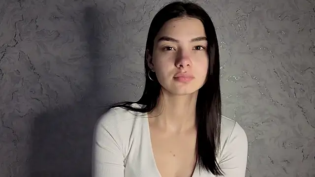 Laura Sunday online show from 02/06/26, 12:23