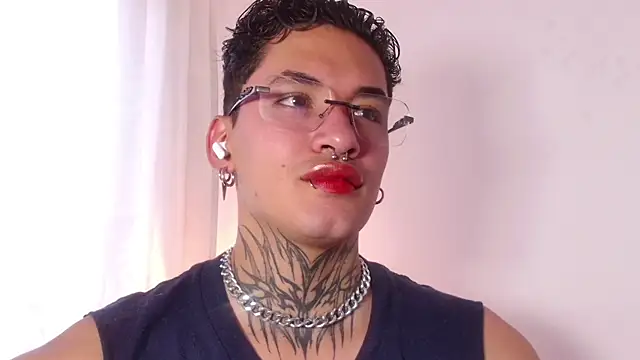 AlecBanne online show from 01/11/26, 07:43