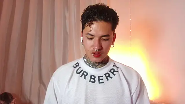 AlecBanne online show from 01/11/26, 03:57