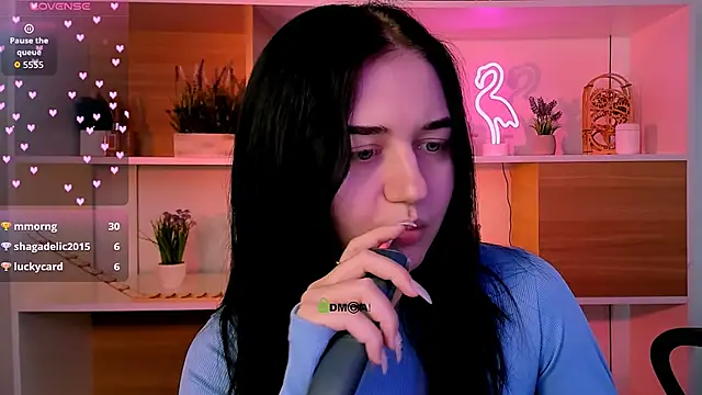 Snapshot of diara_ti chatting on 12/14/25, 09:59 diara ti online show from 12/14/25, 09:59