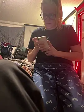 Snapshot of XxxCertified_Freak69xxx chatting on 02/26/26, 04:12 XxxCertified Freak69xxx online show from 02/26/26, 04:12