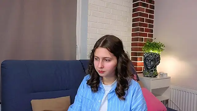 Snapshot of DanetteSaab chatting on 12/05/25, 07:12 DanetteSaab online show from 12/05/25, 07:12