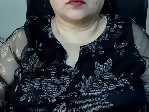 Soniya Sha online show from 05/14/26, 07:33