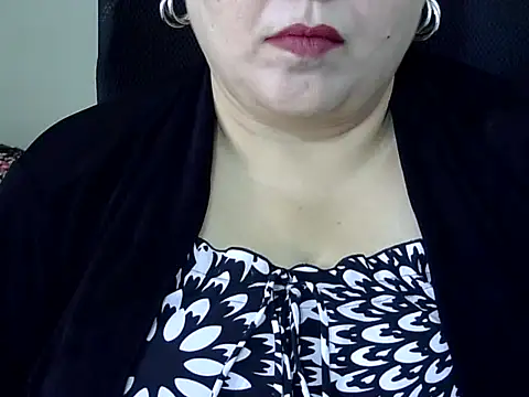 Soniya Sha online show from 05/11/26, 07:32
