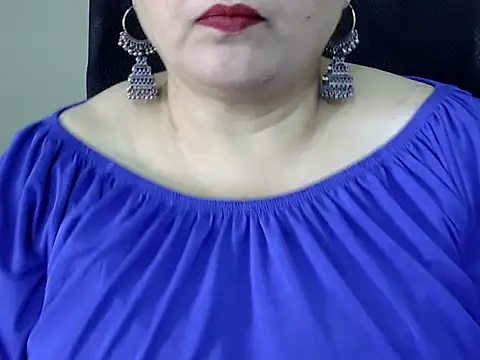 Soniya Sha online show from 04/11/26, 07:38