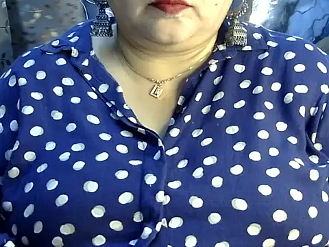 Soniya Sha online show from 06/29/26, 09:05