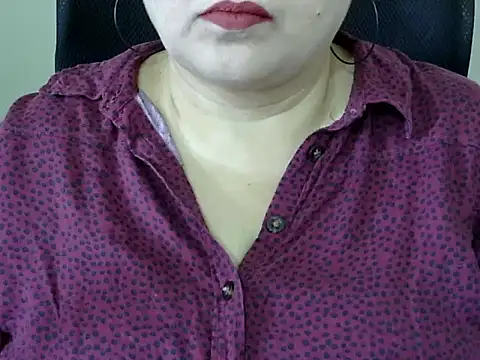 Soniya Sha online show from 05/16/26, 08:24