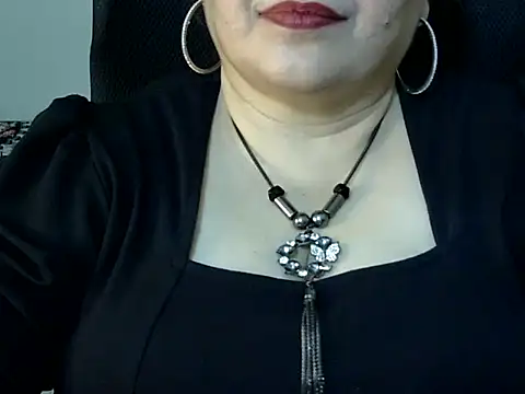 Soniya Sha online show from 03/11/26, 06:13