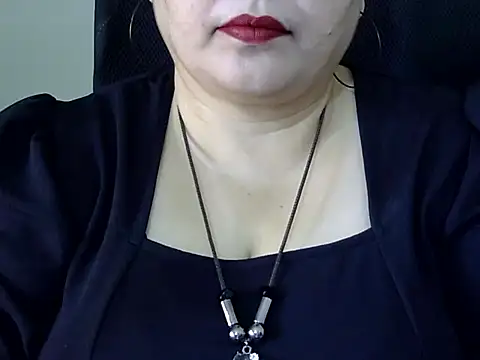 Soniya Sha online show from 03/11/26, 05:56