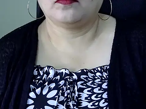 Soniya Sha online show from 03/30/26, 07:54