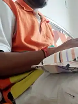 Snapshot of boyfromMum_bai chatting on 01/10/26, 08:42 boyfromMum bai online show from 01/10/26, 08:42