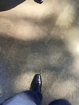 boyfromMum bai online show from 04/14/26, 09:36