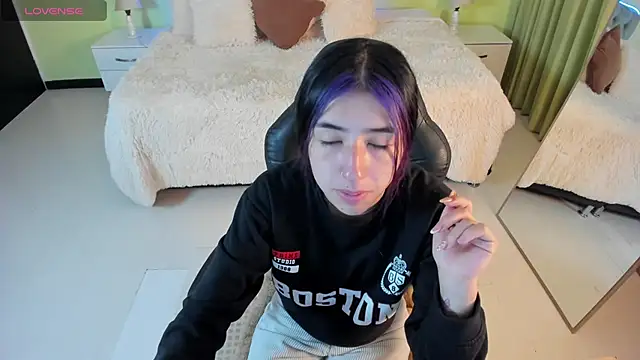 Celeste Rous   online show from 03/10/26, 12:20