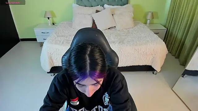 Celeste Rous   online show from 02/13/26, 12:27