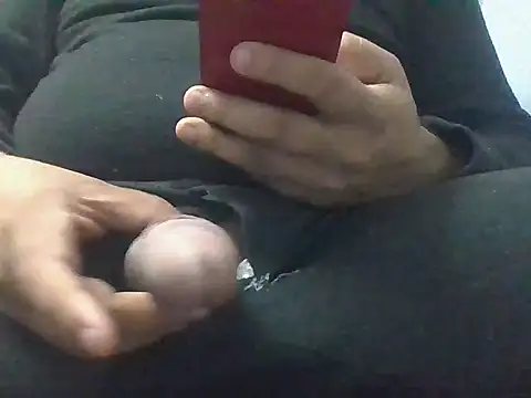 Snapshot of Vao_dick chatting on 12/22/25, 04:40 Vao dick online show from 12/22/25, 04:40