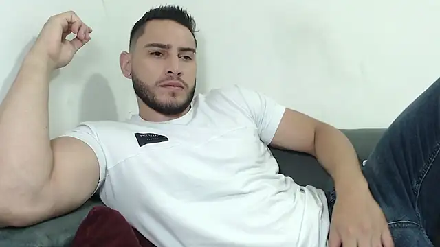 Seank Noszka online show from 12/14/25, 08:14