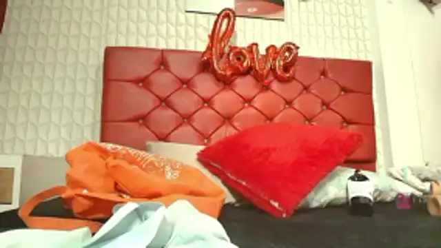 Snapshot of Elizabetth_Roman chatting on 02/26/26, 08:09 Elizabetth Roman online show from 02/26/26, 08:09