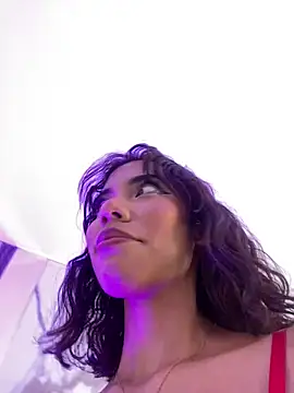 BellaHarpeer online show from 02/10/26, 07:57