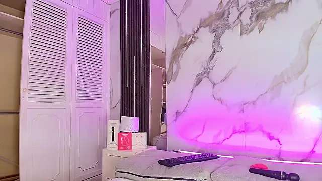 BellaHarpeer online show from 03/16/26, 07:16