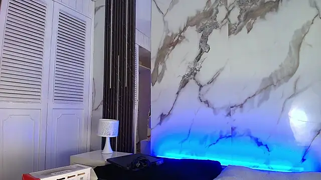 BellaHarpeer online show from 03/25/26, 07:35