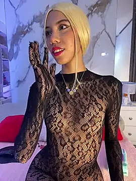 BellaHarpeer online show from 06/10/26, 07:48