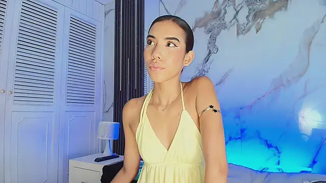 BellaHarpeer online show from 03/24/26, 07:58