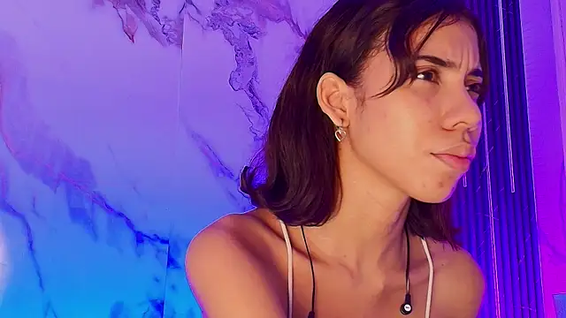 BellaHarpeer online show from 03/02/26, 08:05