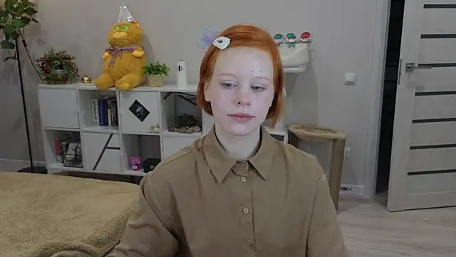 Lace Thrill online show from 01/13/26, 08:40