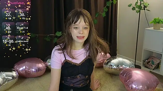 Lace Thrill online show from 03/18/26, 09:04