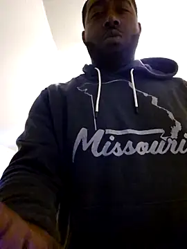 iLOVETRAY96 online show from 04/07/26, 04:53