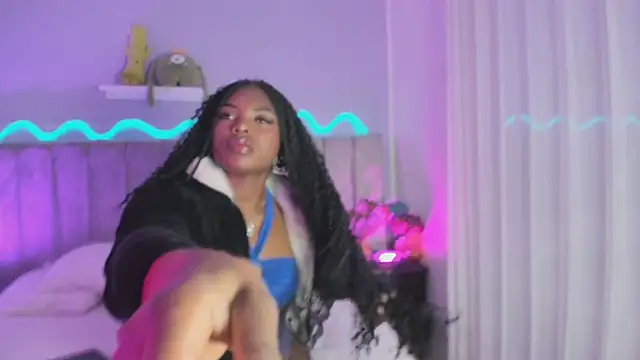 Aura sun online show from 01/14/26, 11:47