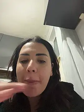 tesaa1212 online show from 12/20/25, 03:59