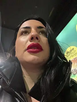 tesaa1212 online show from 01/06/26, 06:45