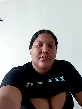 VaneandRossy online show from 12/22/25, 01:33