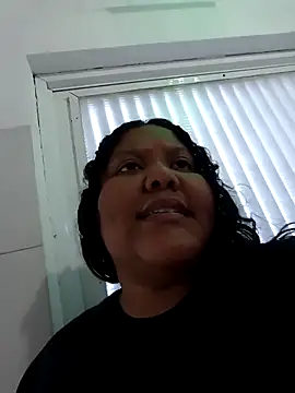 VaneandRossy online show from 04/13/26, 10:25