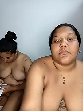 VaneandRossy online show from 04/29/26, 02:38
