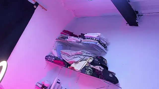 gyda bahiana online show from 03/21/26, 08:19