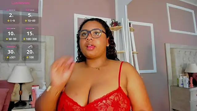 EMILIACORTEZ online show from 12/14/25, 01:06