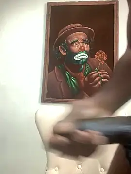 Snapshot of goldenshower2451 chatting on 12/14/25, 07:30 goldenshower2451 online show from 12/14/25, 07:30