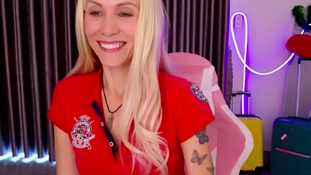 betty xoxoo online show from 02/21/26, 06:37