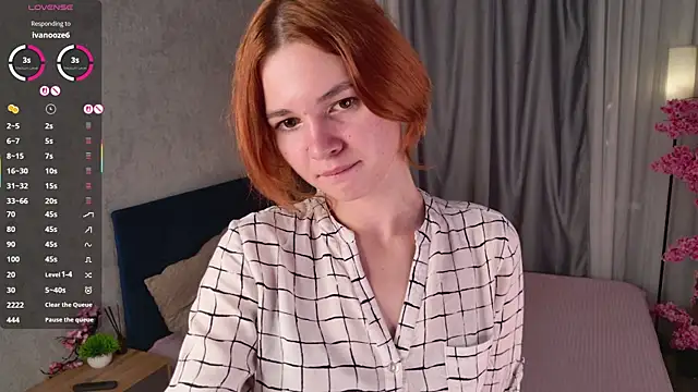 little poetryyy online show from 04/01/26, 09:56