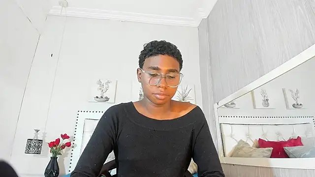 Snapshot of teylor_lovee chatting on 02/13/26, 08:58 teylor lovee online show from 02/13/26, 08:58