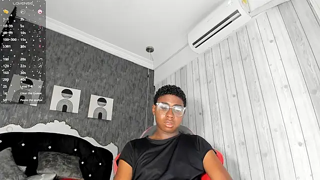 teylor lovee online show from 03/08/26, 09:18