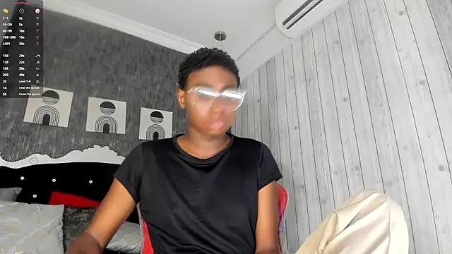 teylor lovee online show from 03/05/26, 08:16