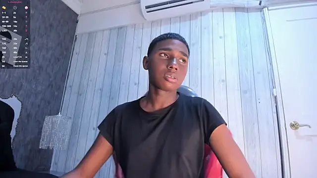 teylor lovee online show from 01/06/26, 08:35